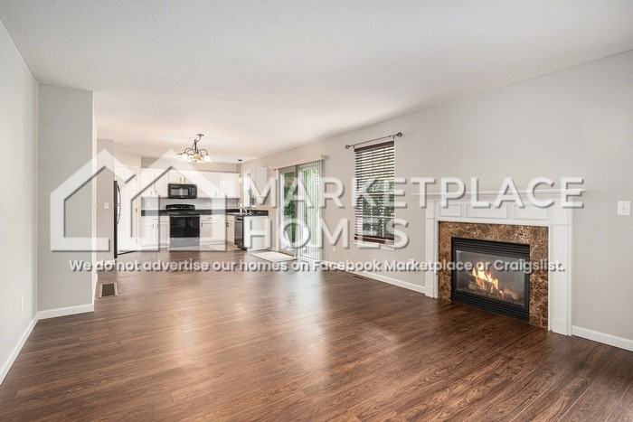 785 Cambridge Ct - Photo 6 of 26