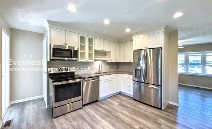 4790 Beaucroft Ct - Photo 2 of 29