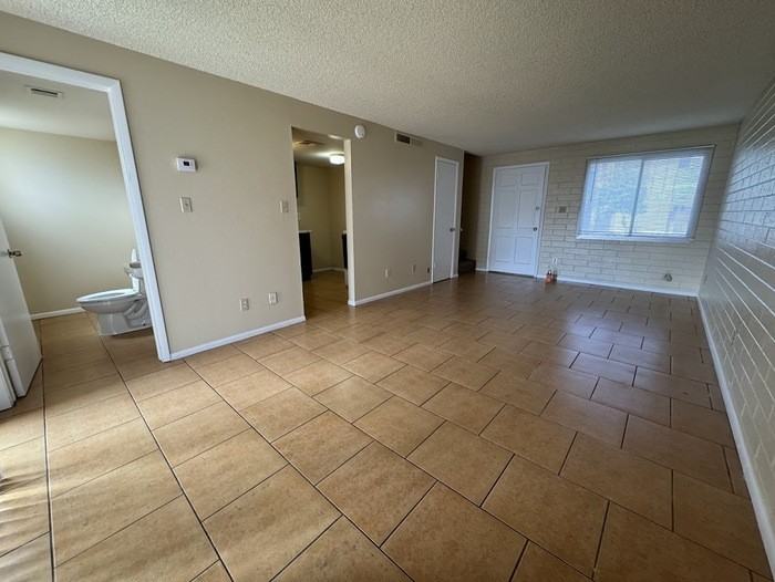 7128 W Highland Ave - Photo 2 of 9