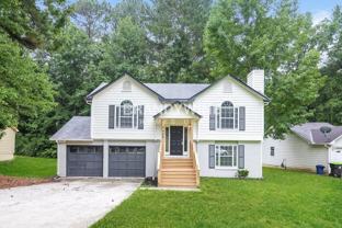 6445 Emerald Pointe Cir - Photo 1 of 1