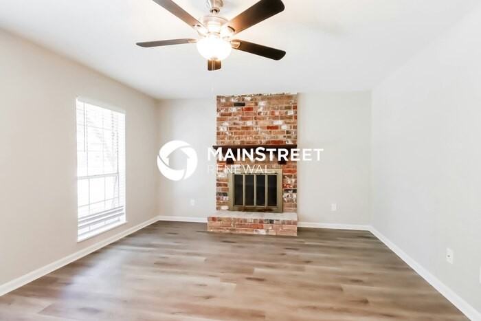 3215 Birch Creek Dr - Photo 3 of 17