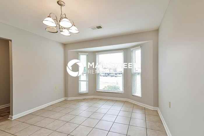 3890 Birchshade Cv - Photo 5 of 16