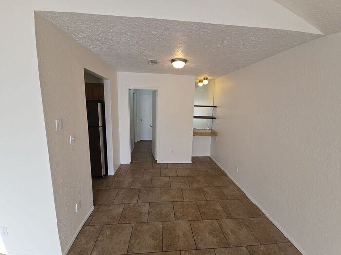 1318 Marlton St #A - Photo 5 of 13