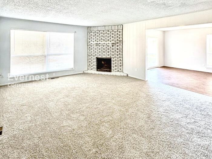 6502 S 83rd East Ave - Photo 2 of 28