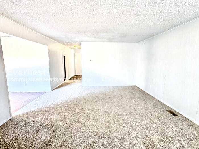 6502 S 83rd East Ave - Photo 4 of 28