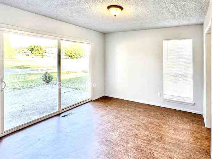 6502 S 83rd East Ave - Photo 5 of 28