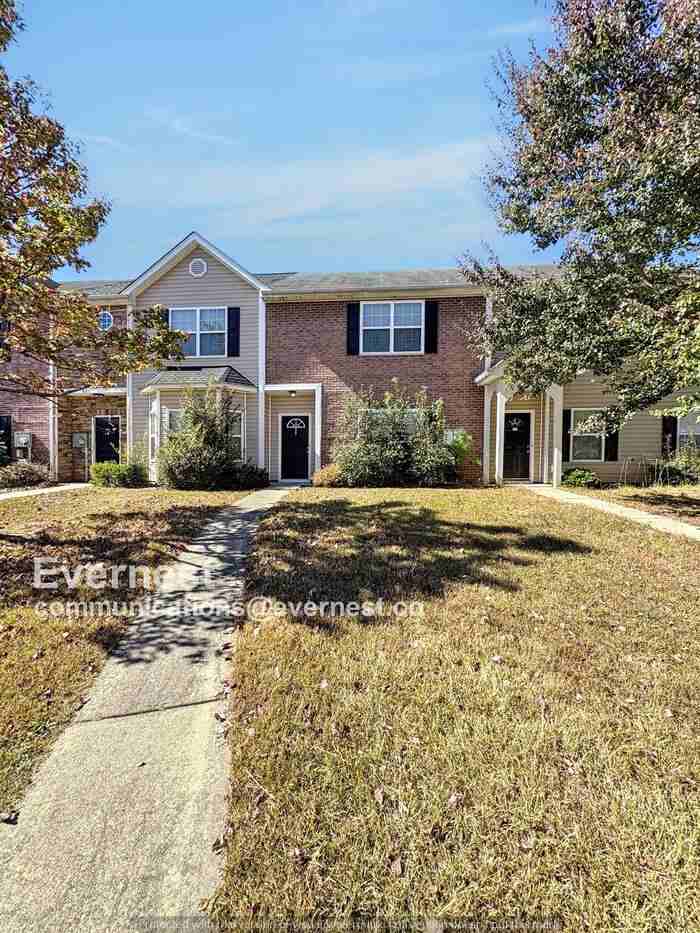 8609 Thomas Ln - Photo 2 of 14