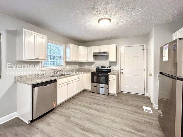 1444 Rome Dr Nw - Photo 2 of 21