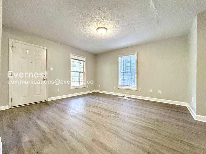 1444 Rome Dr Nw - Photo 6 of 21