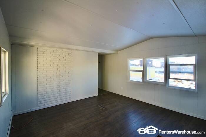 150 N Zerex St #11 - Photo 7 of 20