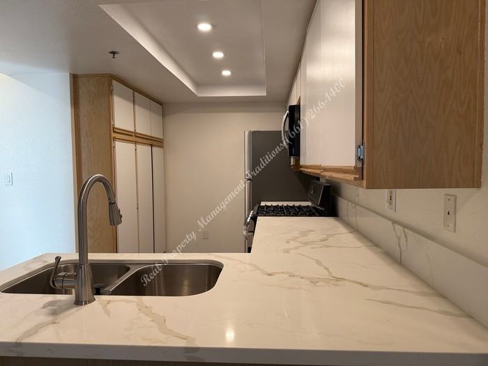 44514 15th St E #3 - Photo 5 of 18