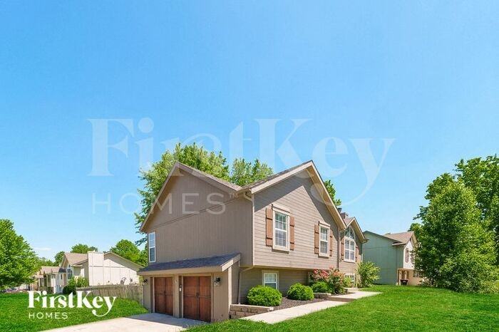 1306 Park Dr - Photo 2 of 15