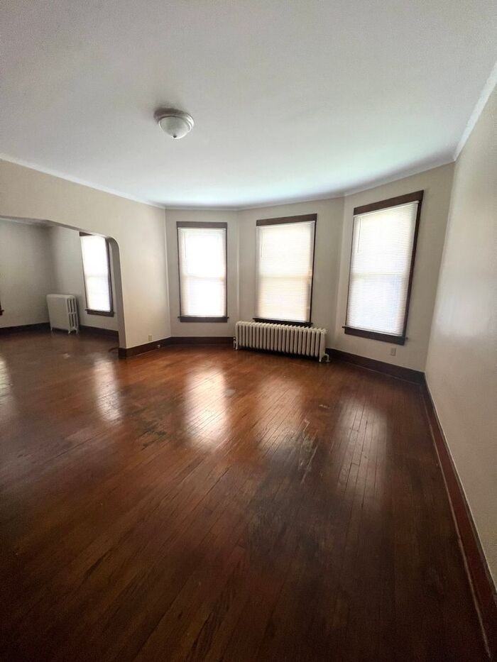 2224 Iowa St #2224 - Photo 3 of 12