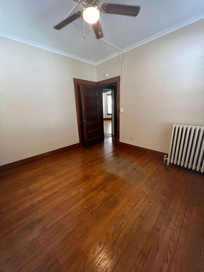 2224 Iowa St #2224 - Photo 5 of 12