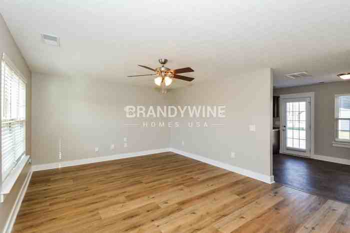 5447 Elkanah Court - Photo 4 of 23