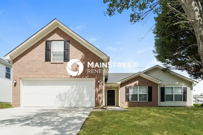 8615 Appledale Dr - Photo 2 of 17