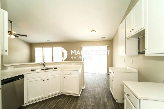 8615 Appledale Dr - Photo 7 of 17