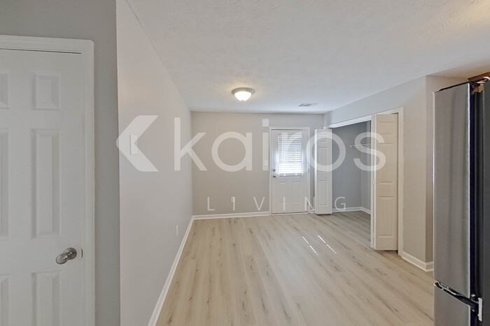 180 Deer Pkwy - Photo 7 of 23