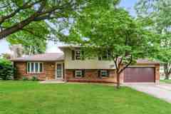 140 Mason Ave - Photo 1 of 1