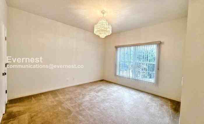 10625 Pictorial Park Dr - Photo 3 of 28