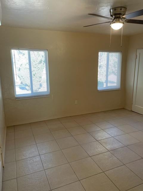 2229 N Columbus Blvd #2 - Photo 7 of 8