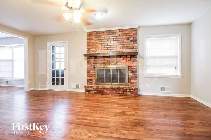 9959 Goddard Street - Photo 3 of 14