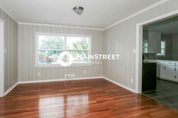 331 Skyview Drive - Photo 3 of 16