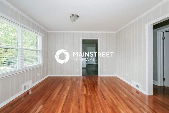 331 Skyview Drive - Photo 4 of 16