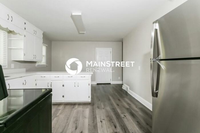 331 Skyview Drive - Photo 5 of 16