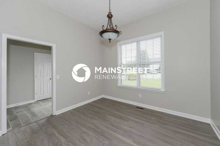 2312 Harborwood Pt - Photo 4 of 17