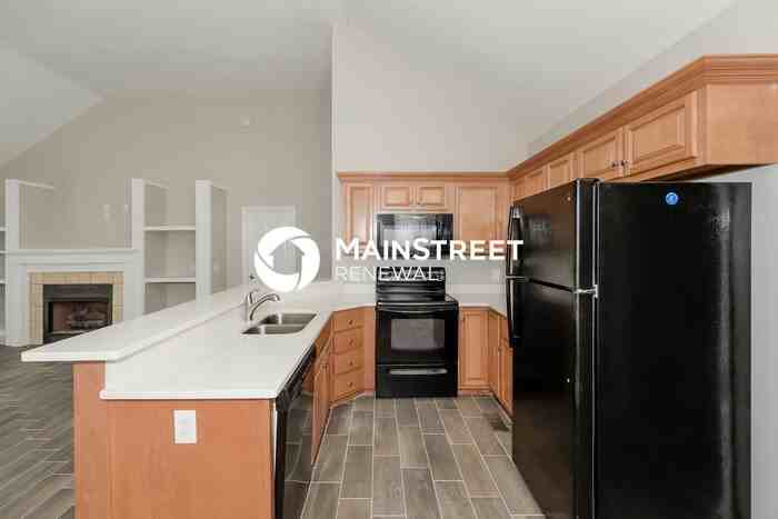 2312 Harborwood Pt - Photo 6 of 17