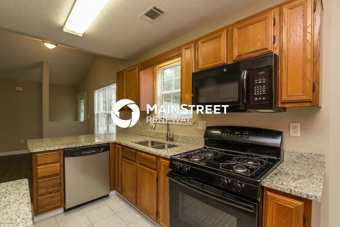 1476 Cain Ct N - Photo 6 of 14