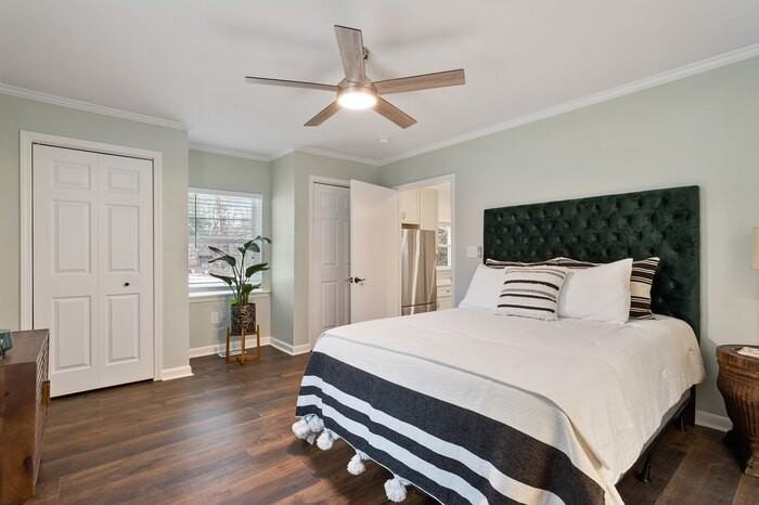 2700 University Drive #A - Photo 4 of 8