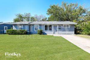 featured image of 308 Bluebonnet Street