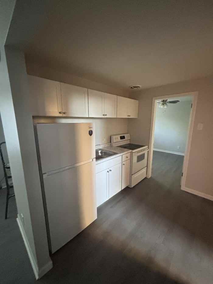 8997 Pippin Rd #5 - Photo 5 of 6