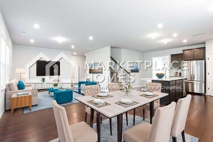 1663 Branch Creek Dr - Photo 4 of 43