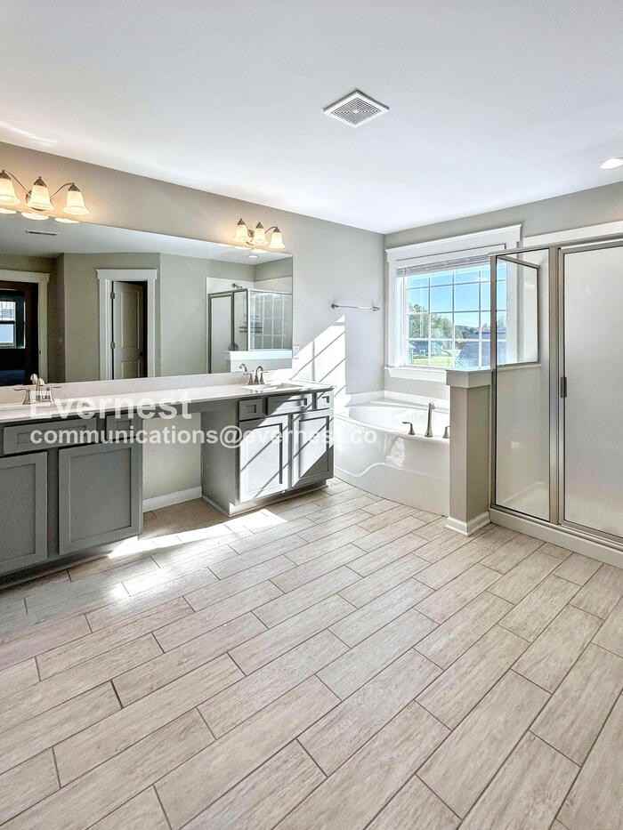 248 Pilot Bluff Drive - Photo 3 of 29