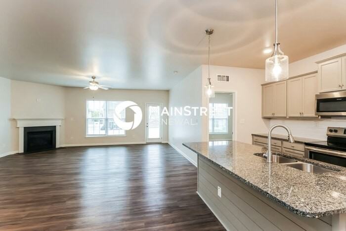 11912 Parkside Vista Ln - Photo 4 of 18