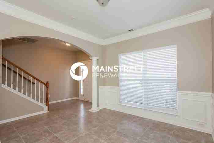 11528 Sidney Crest Ave - Photo 4 of 15