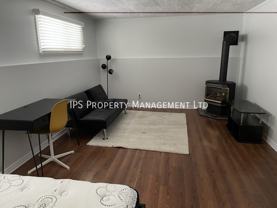 98 Maple Dr - Photo 1 of 1