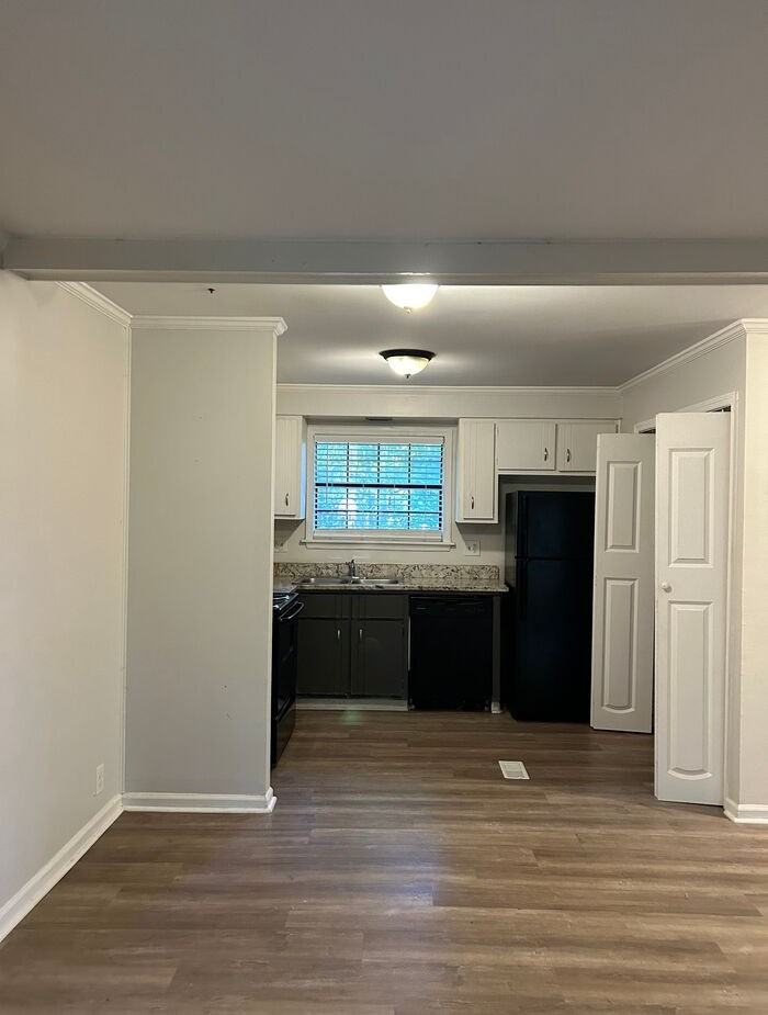 887 Westland Dr Sw #887 - Photo 5 of 9