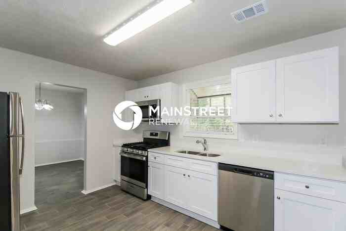 2450 Northmill Lane - Photo 7 of 18