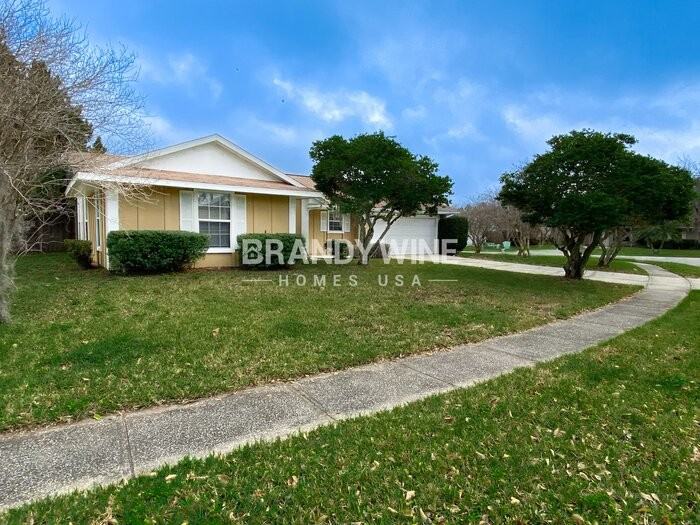 4965 Reginald Rd - Photo 4 of 21