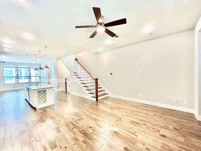 4227 Boyer Pl - Photo 4 of 27