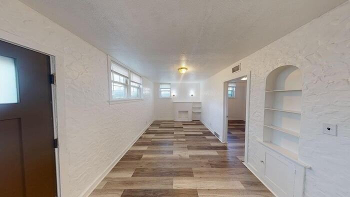 604 E Avenue F #HALF - Photo 6 of 13