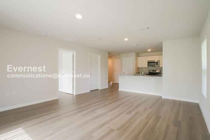 12 Post Oak Ln - Photo 7 of 20