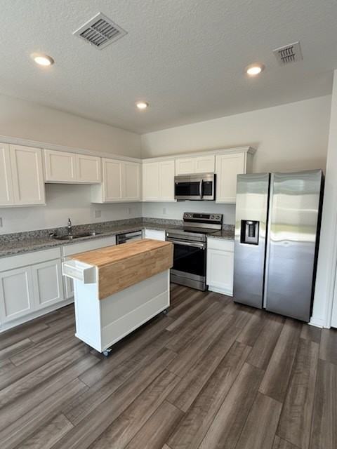 6221 Bucket Ct - Photo 3 of 14