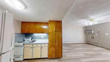 featured image of 900 Summit Blvd #23