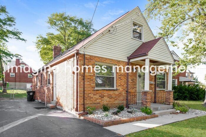 1115 Thurnridge Drive - Photo 4 of 19