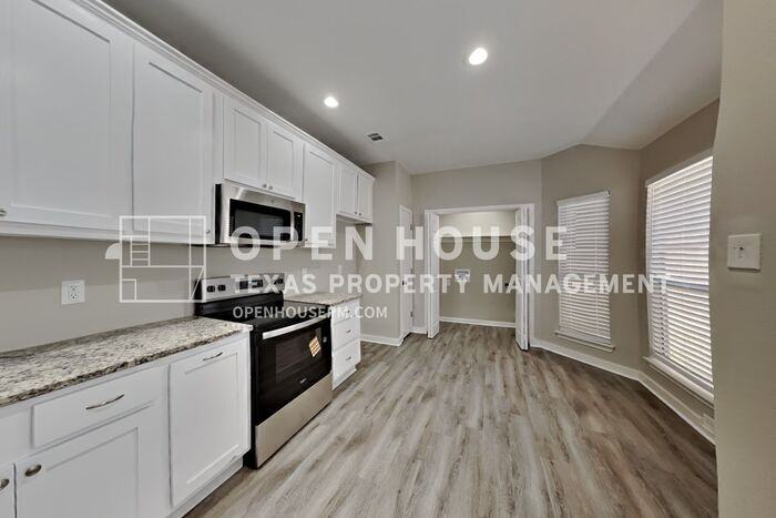 6725 Driffield Circle East - Photo 7 of 21